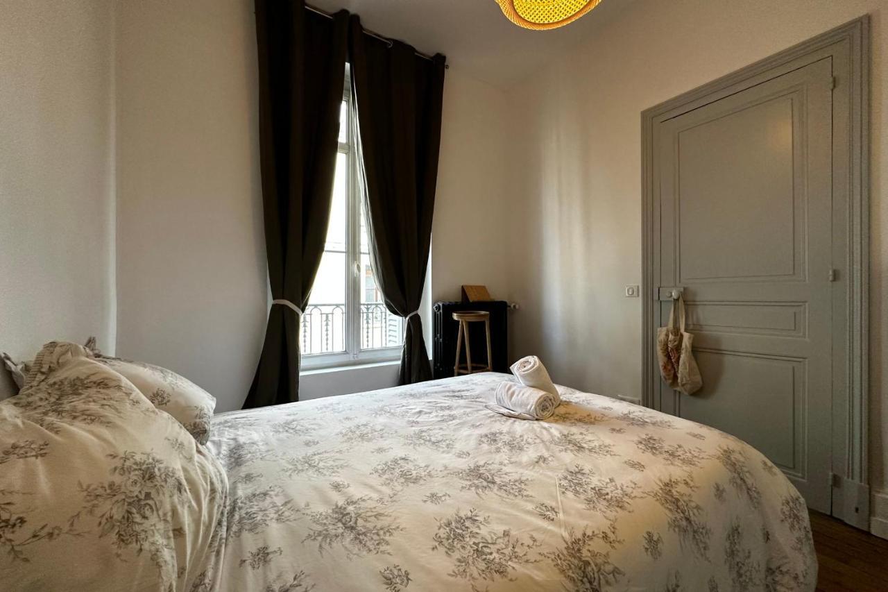Villa In The Beautiful Districts Of Tours A "Particular" With Great Comfort Extérieur photo